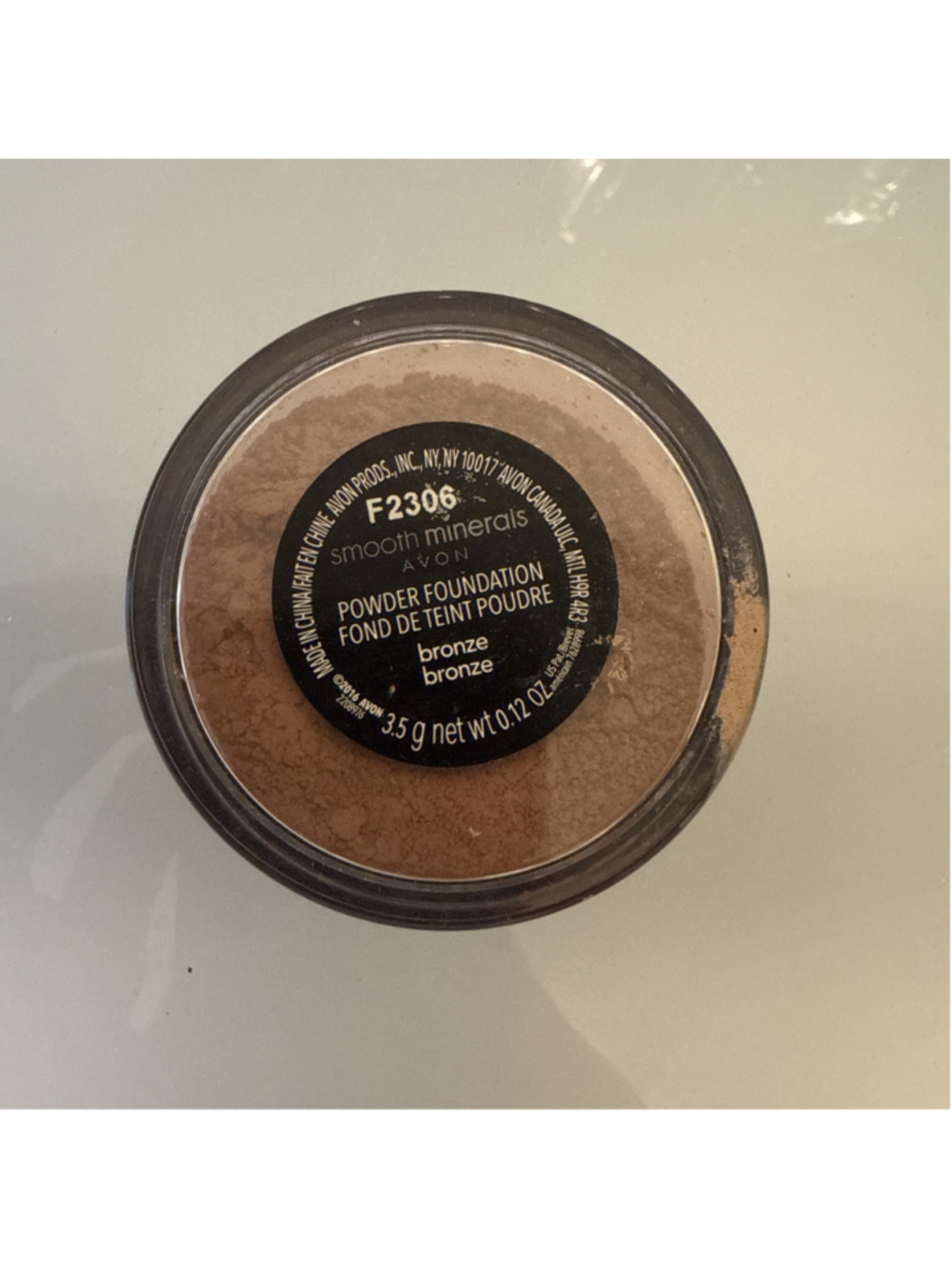 NEW & Sealed AVON Smooth Minerals Powder Foundation 0.12oz Bronze F2306